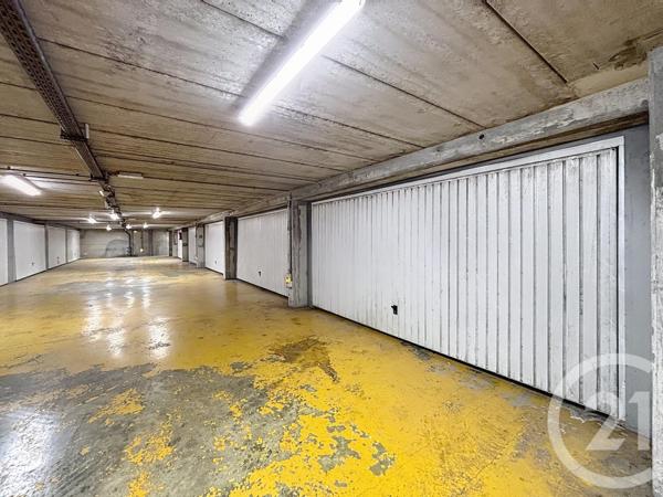 Parking à vendre  30 m2 PARIS - 75013