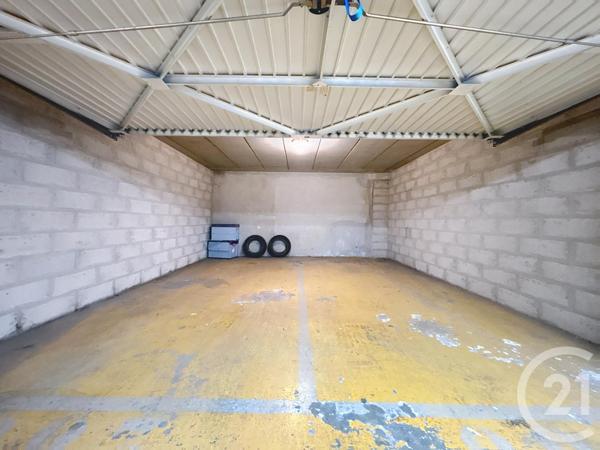 Parking à vendre  30 m2 PARIS - 75013