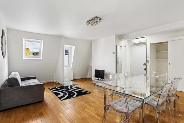 Location Appartement de luxe Paris 8 4 Pièces 90 m²
