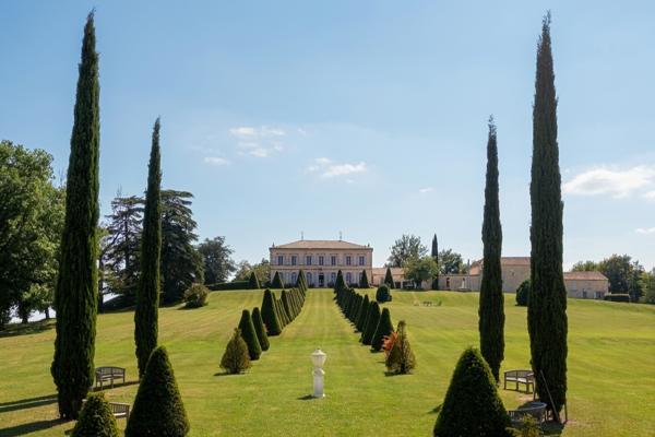 Vente Maison de luxe Bergerac 30 Pièces 854 m²