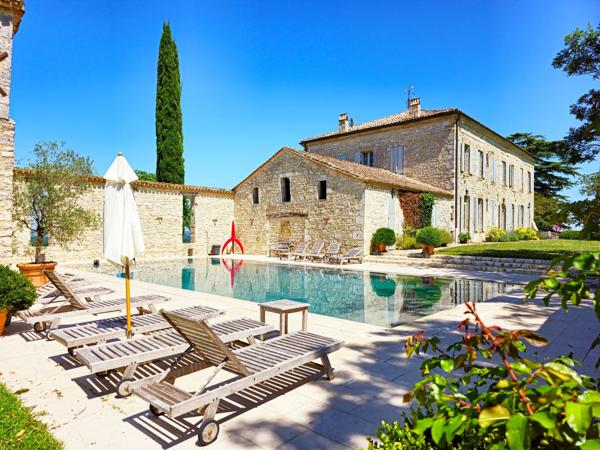 Vente Maison de luxe Bergerac 30 Pièces 854 m²