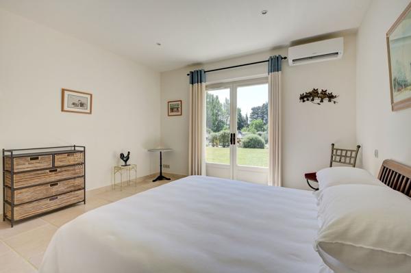 Vente Maison de luxe Saint-Rémy-de-Provence 6 Pièces 268 m²