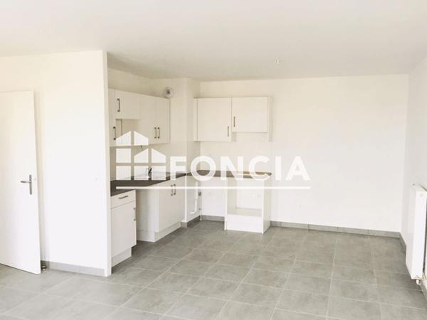 Location Appartement 2 pièces 47.82 m² - ANGLE J.MAILLOTTE / GENERAL DE GAULLE La Madeleine 59110