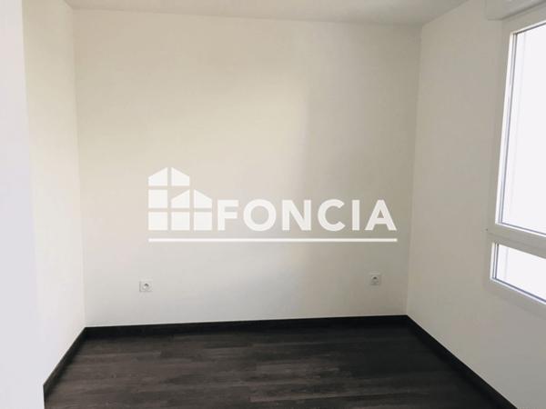 Location Appartement 2 pièces 47.82 m² - ANGLE J.MAILLOTTE / GENERAL DE GAULLE La Madeleine 59110