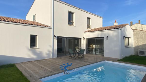 ANGOULINS SUR MER MAISON BORD DE MER 5 CHAMBRES PISCINE  Angoulins