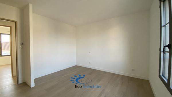 ANGOULINS SUR MER MAISON BORD DE MER 5 CHAMBRES PISCINE  Angoulins