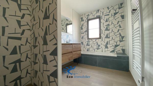 ANGOULINS SUR MER MAISON BORD DE MER 5 CHAMBRES PISCINE  Angoulins