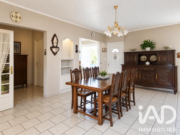 Maison à vendre 7 pièces 152,65 m² La Loge