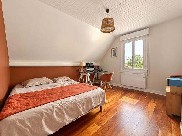 Maison Triel Sur Seine 6 pièce(s) 154 m2 599 000 € **  - Référence  1828
