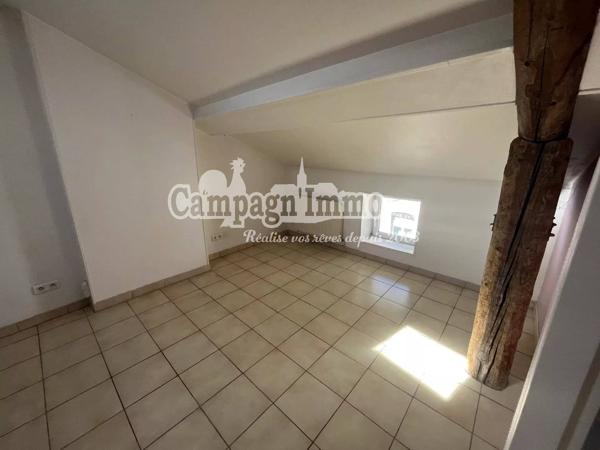 Appartement T2 centre-ville loué