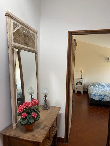 MAGNIFIQUE BASTIDE Provençale 213 m² avec  mezzanine et 210 m² Hangar