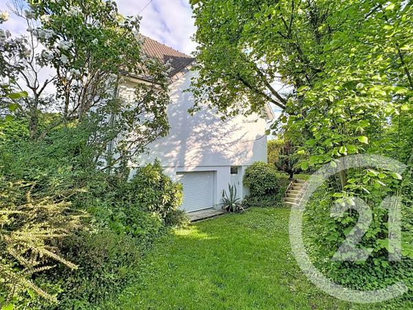 Maison à vendre  5 pièces - 111,10 m 2   ST ANDRE LES VERGERS  - 10