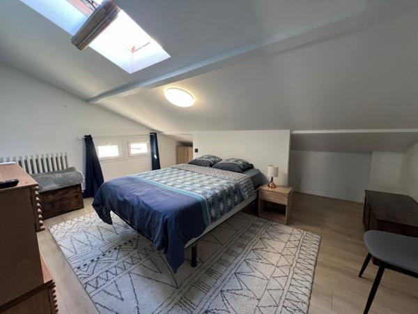 A vendre Maison rénovée MONT DE MARSAN 4 chambres clim réversible garage cellier