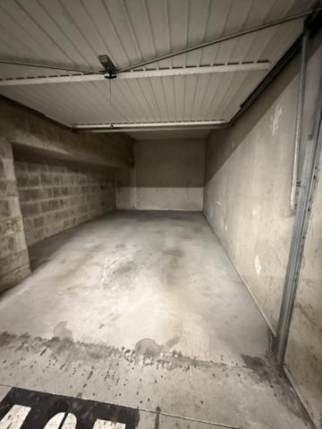 Parking à vendre |  Auray |  Box individuel | 15 m²