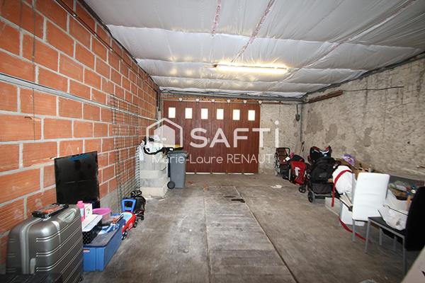 Centre-ville - 6 chambres - Jardin - Dépendances - 2 garages (43m² et 40m²)