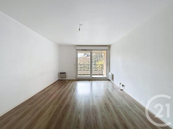 Appartement F3 à vendre  3 pièces - 65,87 m2 DAMMARIE LES LYS - 77