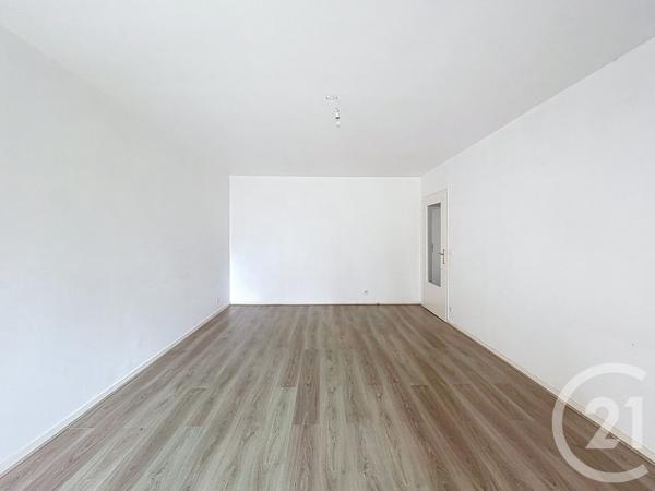 Appartement F3 à vendre  3 pièces - 65,87 m2 DAMMARIE LES LYS - 77