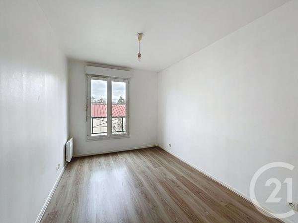 Appartement F3 à vendre  3 pièces - 65,87 m2 DAMMARIE LES LYS - 77
