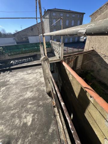 Mirepoix (09500) RARE - Mirepoix 09200 Ensemble immobilier, ancien relai des postes de 420 m2 exploitables