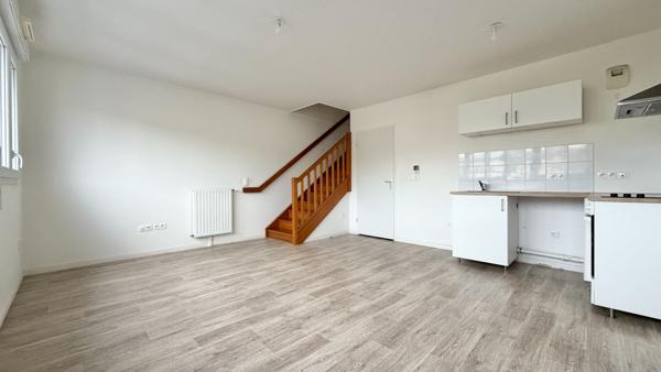 Appartement Corbeil Essonnes 3 pièce(s) 59.50 m2