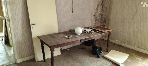 Immeuble à vendre à Lezay dans les Deux-Sèvres (79120), ref : MR499