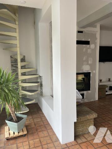 Maison de 180m² sur 2 000m² de terrain sur RENE