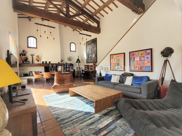 Propriété 180 m2 sur 10 000m2 à VENTABREN