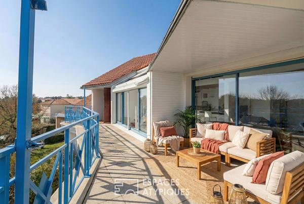 Appartement esprit loft en duplex avec vue sur le golf