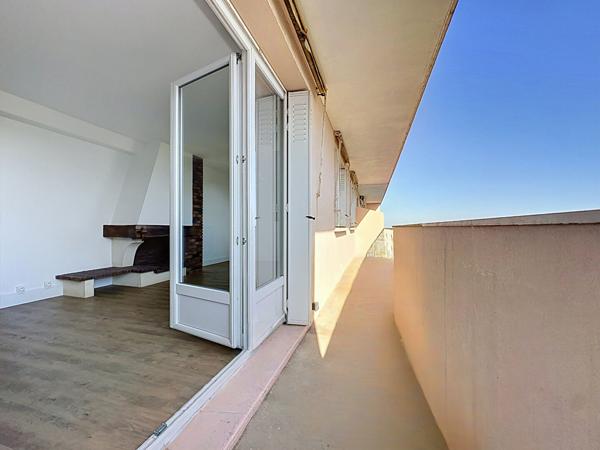 Appartement 5 pièces 77.18 m2