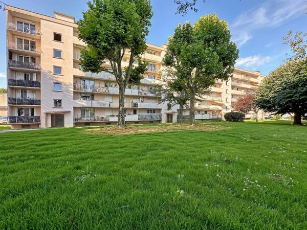 Appartement 5 pièces 77.18 m2