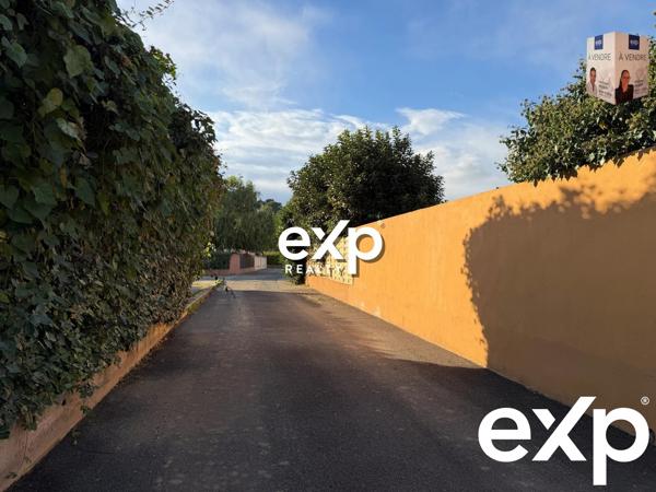 Terrain à bâtir viabilisé – Ollioules – Libre constructeur