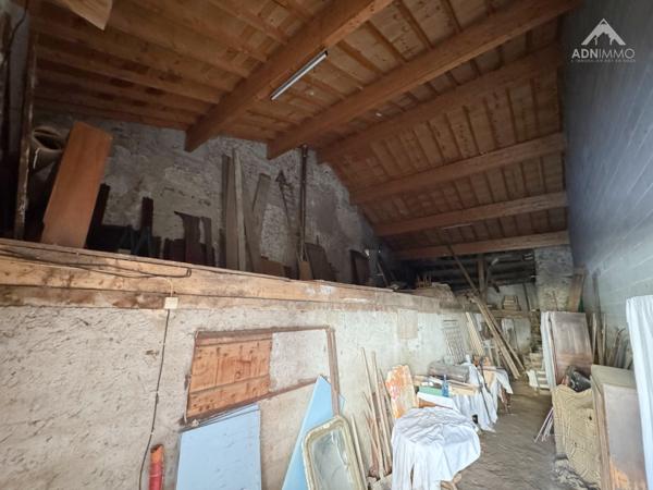 Sergy (01630) Maison Village 122 m2 + Grange à réhabiliter