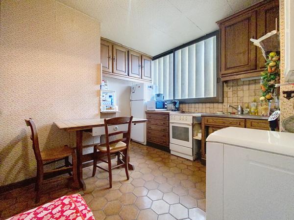 Dax (40100) Appartement T4 avec ascenseur, garage et place de stationnement