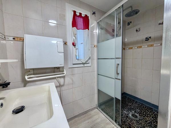 A LOUER : Maison Azerailles 5 pièces d'environ 114.07 m2
