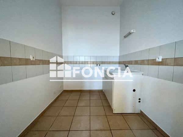 Location Appartement 3 pièces 63 m² - 15 AVENUE PAUL SANTY Lyon 69008