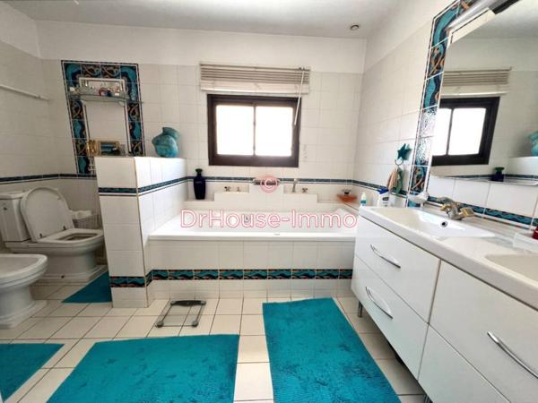 Maison à vendre 8 pièces de 230 m²