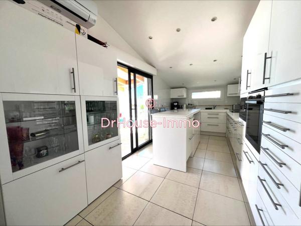 Maison à vendre 8 pièces de 230 m²