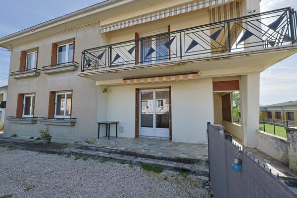 Appartement 90 m² habitables - Saint Trivier de Courtes