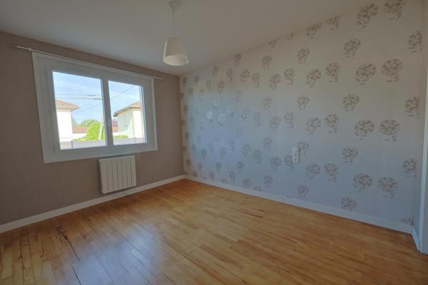 Appartement 90 m² habitables - Saint Trivier de Courtes
