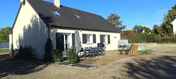 Maison 8 pièce(s) 5 chambre(s) 103.93 m²