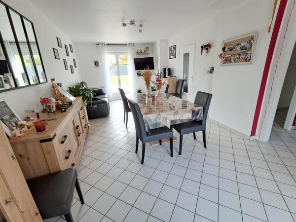 Maison 8 pièce(s) 5 chambre(s) 103.93 m²