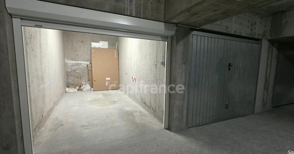 GARAGE à vendre BASTIA (20)