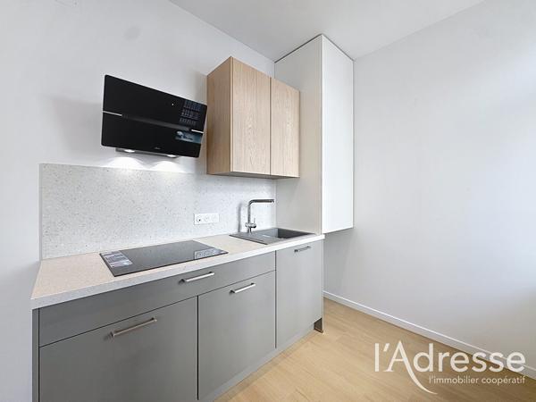 QAURTIER ST THERESE- RÉSIDENCE 1903 - SUPERBE STUDIO 27,62m2