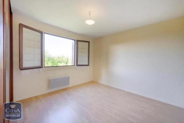 Appartement à louer 4 pièces 106.76m² Saint-Marcellin (38160)