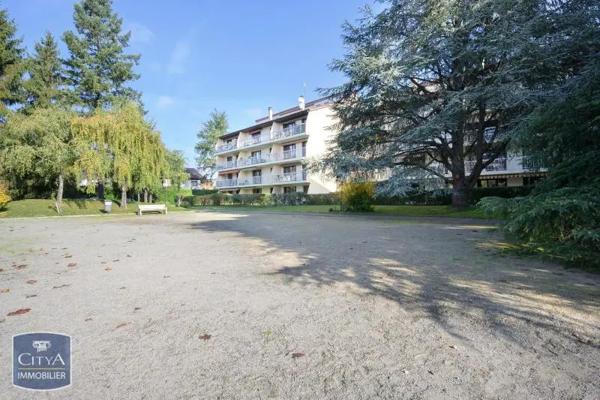Appartement à louer 4 pièces 106.76m² Saint-Marcellin (38160)