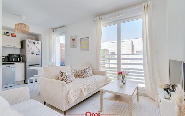 Appartement à vendre    2 pièces • 34,57 m2 Marseille 12