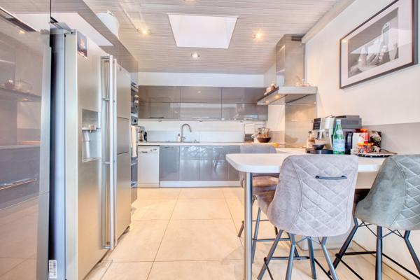 Maison 6 pièces - 135 m²