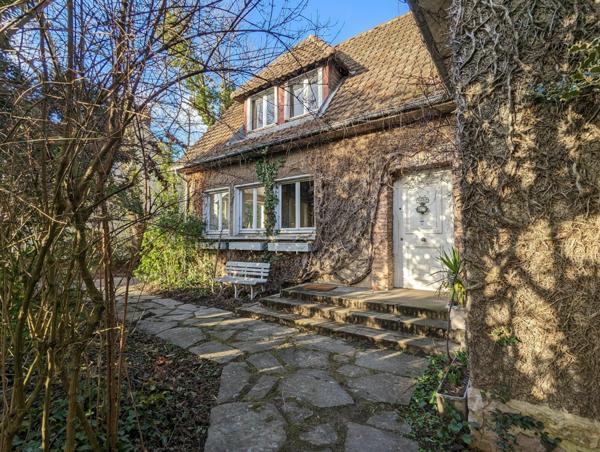 Maison à vendre    7 pièces • 190 m2 Caen