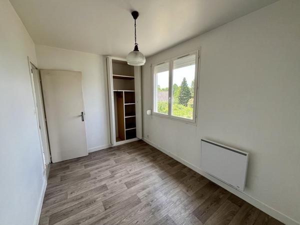 Maison à vendre 98 280 € Saint-Yrieix-la-Perche 4 p 86 m² DPE D