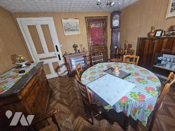 15047-1
A LA VÔGE LES BAINS (88240) 11 rue Marie Poirot Bains les Bains.